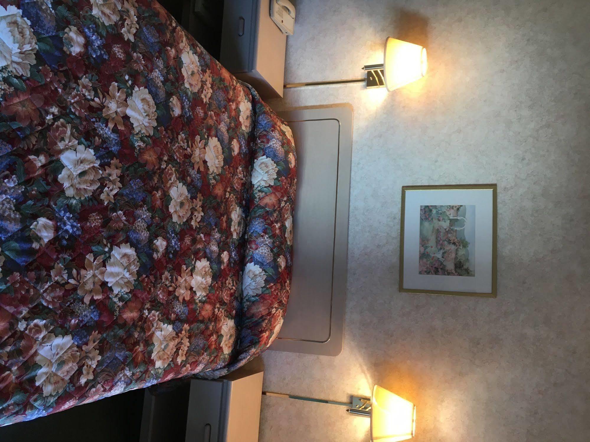 The Springwater Inn Ithaca Buitenkant foto